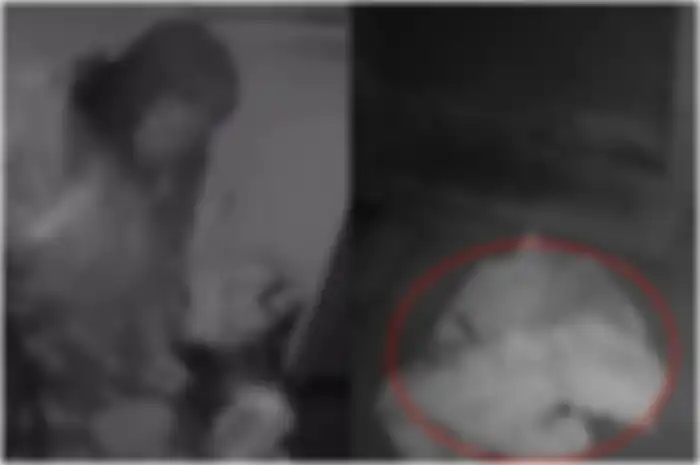 Gadis tanpa busana mengetuk pintu rumah wanita ini.
