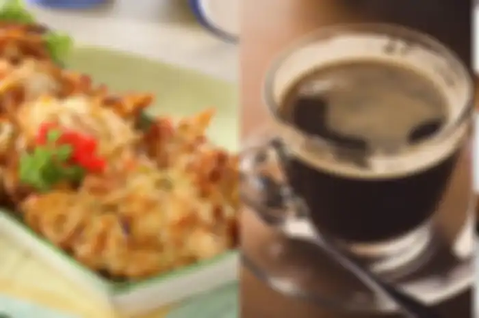 Gorengan dan Kopi