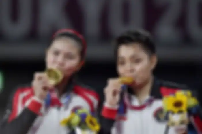 Greysia Polii/Apriani Rahayu raih medali emas di ganda putri bulu tangkis Olimpiade Tokyo 2020