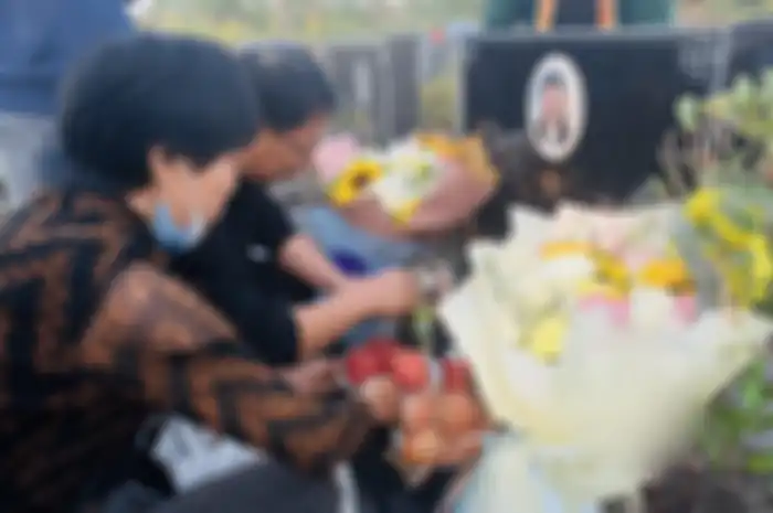 Pemakaman Liu Min yang meninggal usai dibunuh suami sendiri