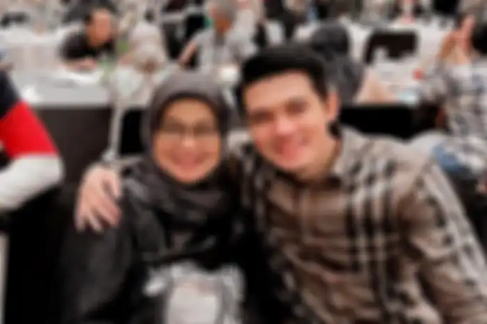 Irwansyah dan ibunya