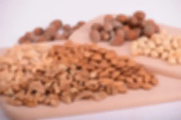 Ternyata kacang almond adalah makanan atau snack yang baik untuk membantu diet kita