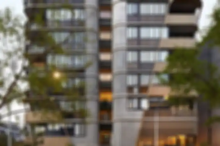Waterfall by Crown Group di Waterloo, Sidney.