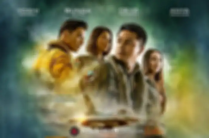 Poster film original MAXstream berjudul Serigala Langit