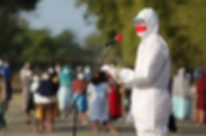 Gubernur Jawa Tengah, Ganjar Pranowo LakukanUpacara Hari Kemerdekaan ke-76 RI  Bersama Pasien Covid-19