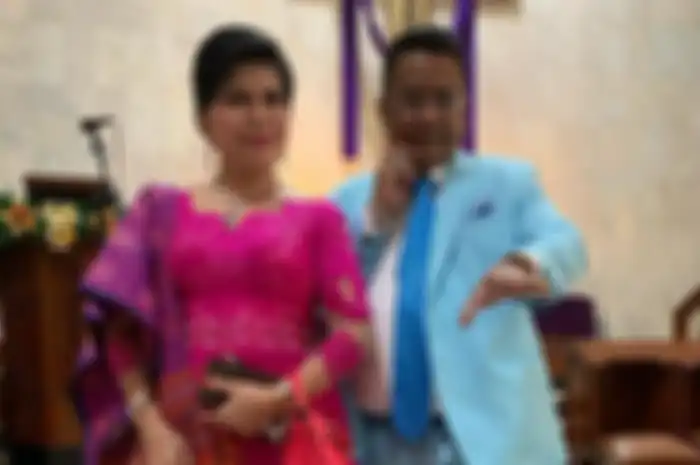 Agustianne Marbun dan Hotman Paris
