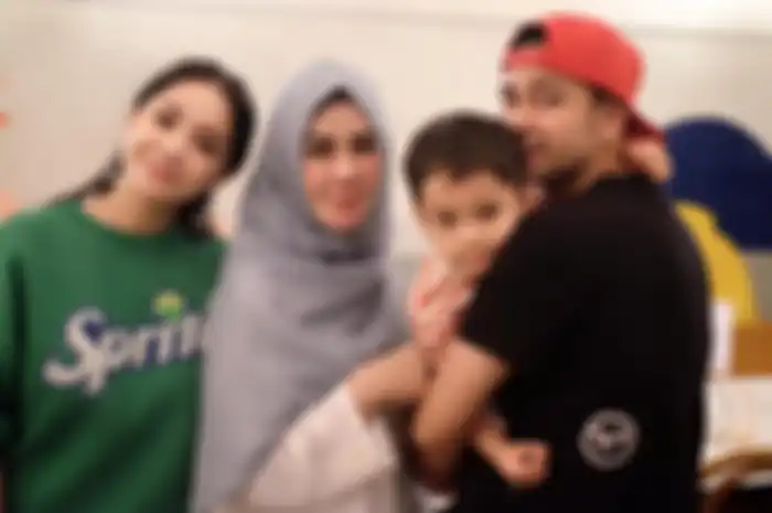 Amy Qanita dan Keluarga Raffi Ahmad