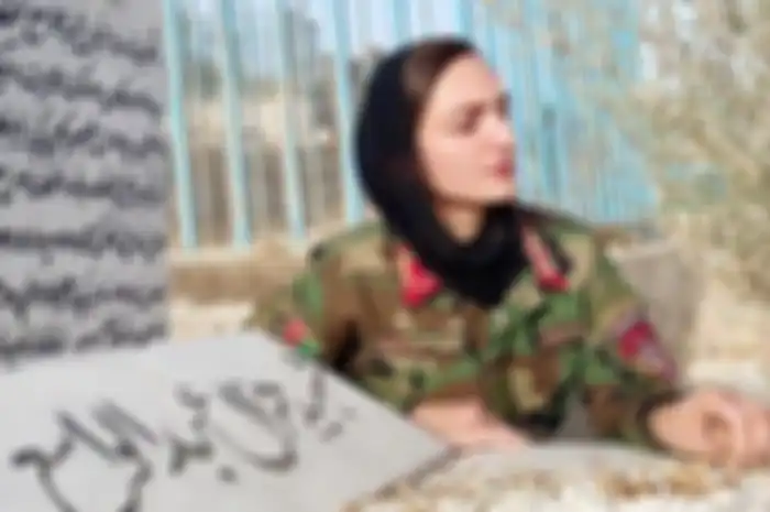 Sosok Zarifa Ghafari, wali kota wanita pertama Afghanistan yang sempat pasrah akan dibunuh Taliban. Namun, ia berhasil kabur dan kini ada di Jerman. 