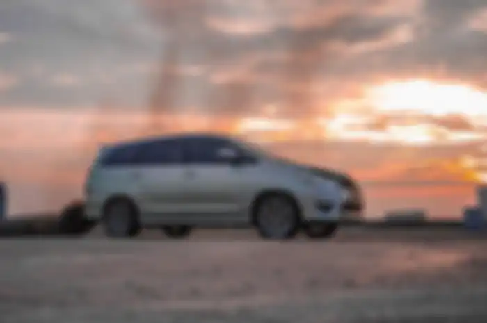 Ilustrasi - Mobil Kijang Innova