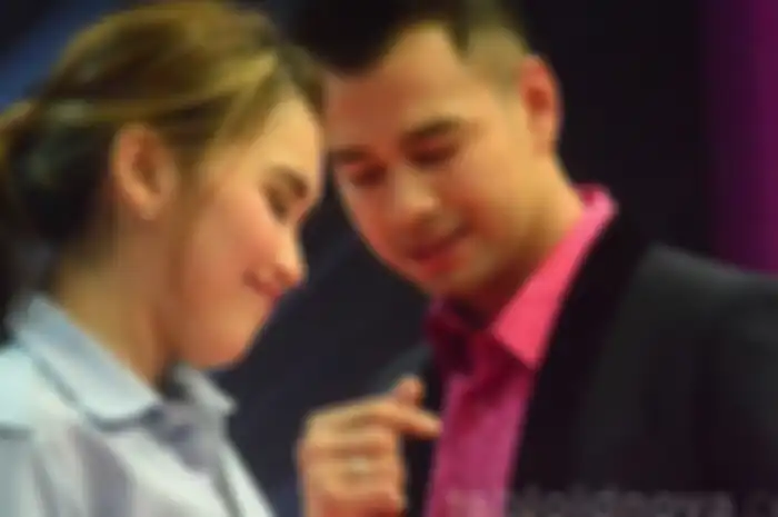 Ayu Ting Ting dan Raffi Ahmad 