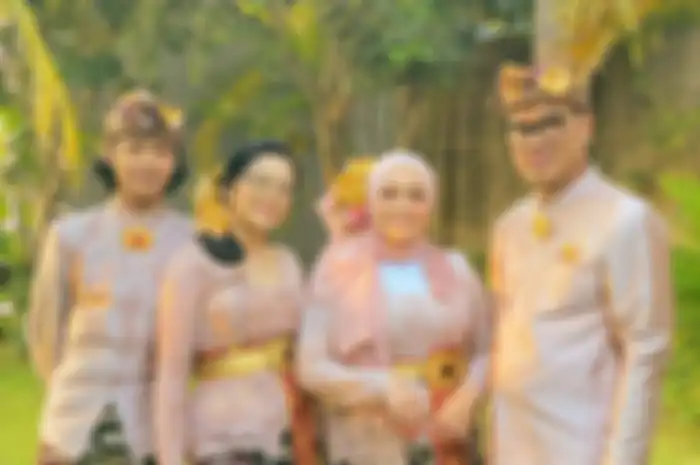 Keluarga Uya Kuya mengaku baru saja ditimpa musibah saat hendak plesiran ke pulau Bali, istri sang presenter langsung wanit-wanti netizen soal ini!