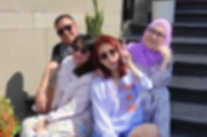 Keluarga Ayu Ting Ting 