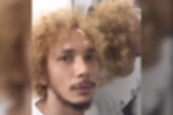 Alasan Norman Kamaru mengganti nama usai gagal jadi artis papan atas Tanah Air terungkap.  Foto penampilan terkininya bikin syok.