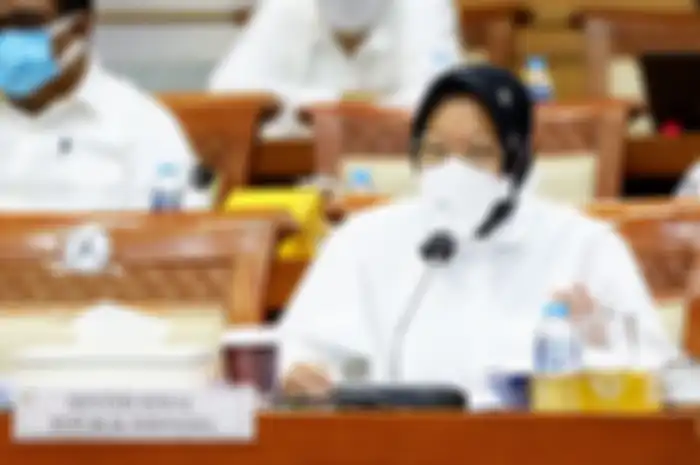 Tri Risma, Mensos dalam raker komisis VIII DPR RI