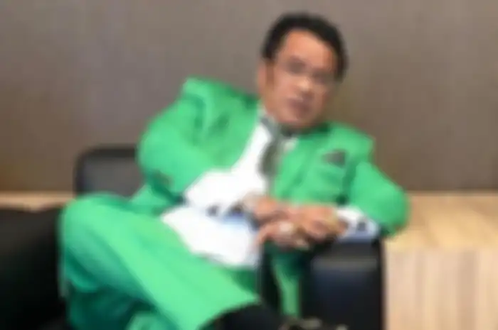Hotman Paris ulang tahun