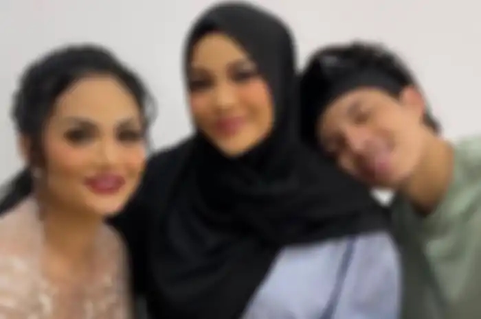 Krisdayanti, Aurel, dan Atta