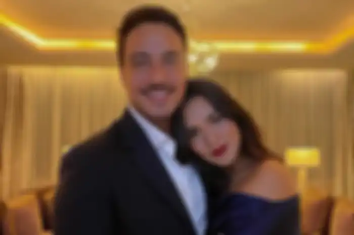 Hamish Dauda dan Raisa Andriana