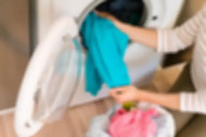 Bumbu dapur ini punya efek mengejutkan jika ditambahkan saat mencuci baju.