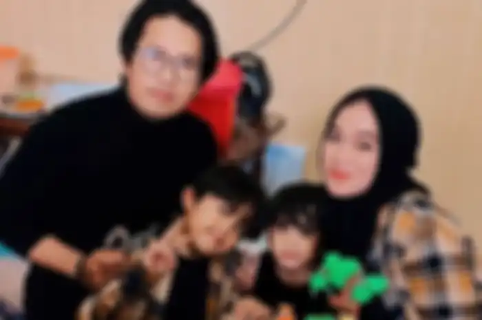Ayus Sabyan dan Ririe Fairus