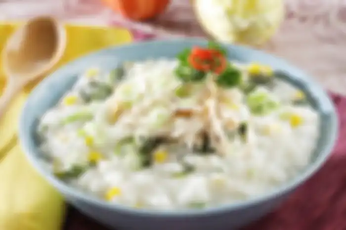 Cara membuat bubur ayam gurih dari nasi sisa semalam