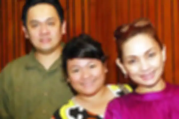 olivia nathania dan farhat abbas, nia daniaty