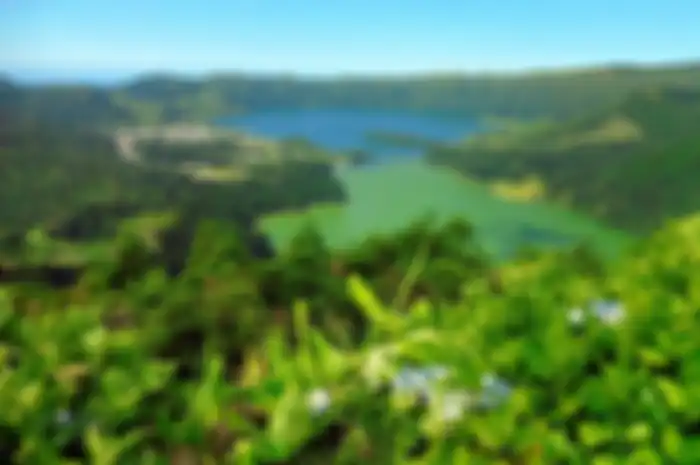 Danau di Kepulauan Azores yang terpencil di tengah Samudera Atlantik, menyingkap jejak kependudukan bangsa Viking yang tiba lebih awal dari bangsa Portugis.