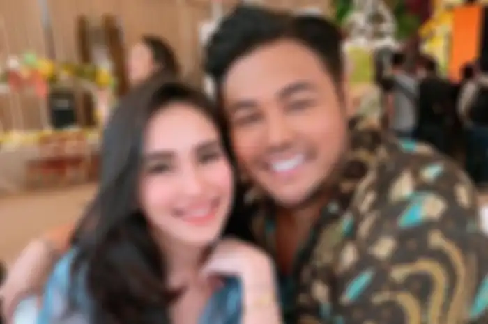 Ivan Gunawan dan Ayu Ting Ting