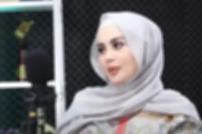 Jawaban Jennifer Dunn disinggung tidak laku dunia hiburan lagi