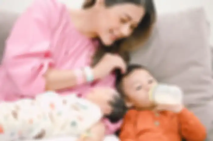 Potret Kenzo Eldrago Wong bersama Kiano dan Ibunya Paula Verhoeven