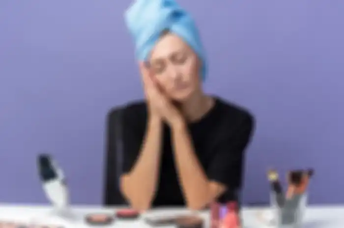 Bahaya Tidur dengan Rambut Basah