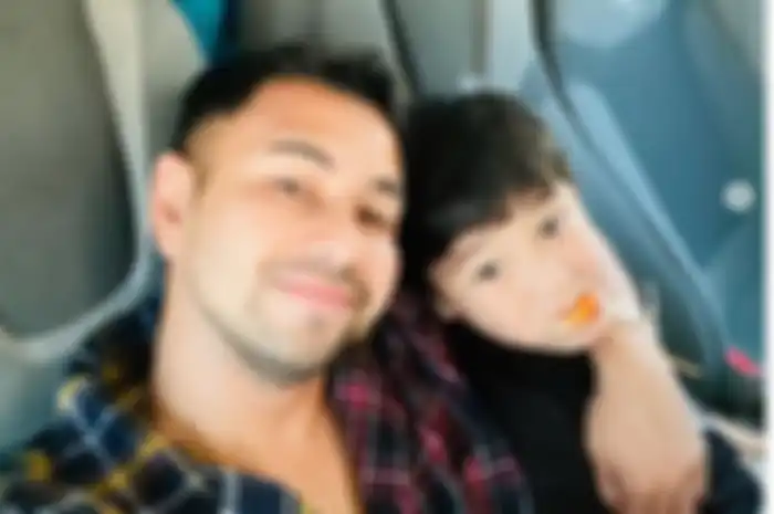 Raffi Ahmad yang dikenal ramah ternyata bisa mendidik Rafathar dengan tegas