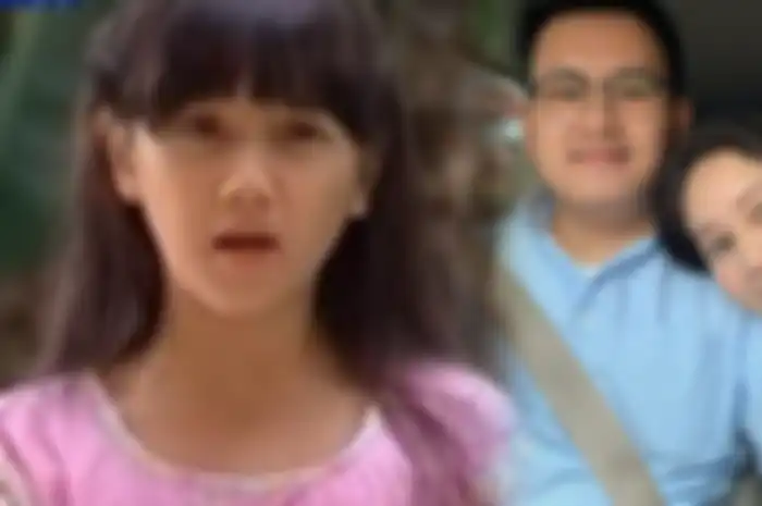 Ingat pemeran Eneng dan kaus kaki-ajaib, 13 tahun berlalu kini dewasa tampak mesra dengan pria