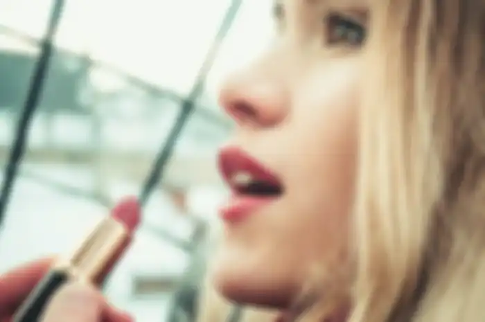 Ilustrasi Lipstik