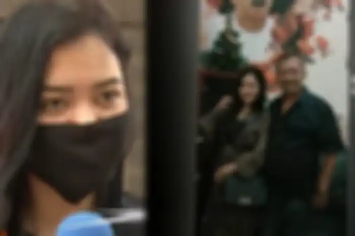 Sosok Dian Oktavia, calon istri Polo Srimulat yang 30 tahun lebih muda dari sang pelawak.