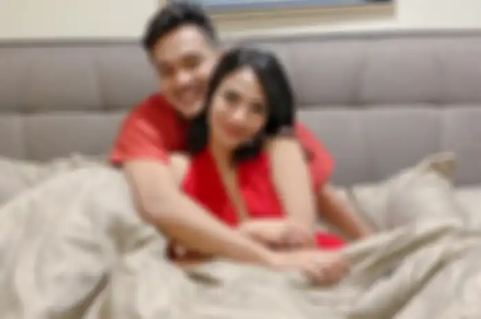 Vanessa Angel dan sang suami, Febri Ardiansyah.