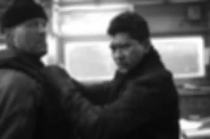 Bagikan Foto Bareng Iko Uwais Saat Syuting 'The Expandables 4', Jason Statham: Sebuah Kehormatan