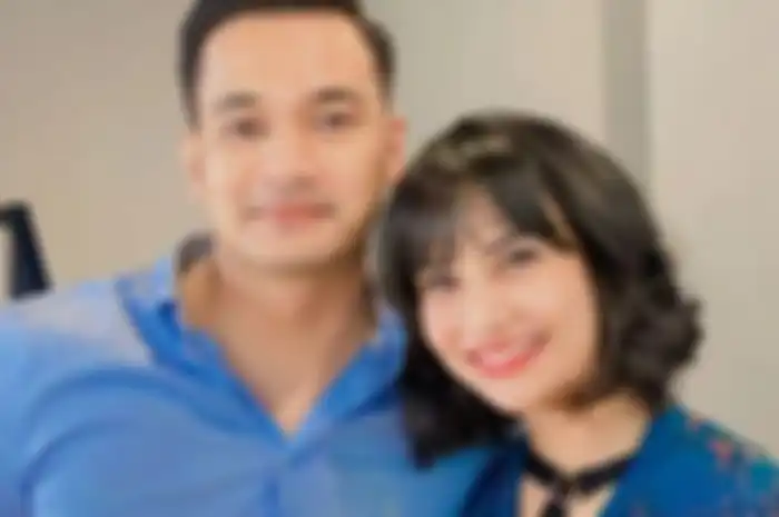 Sosok ini nekat bikin ritual panggil arwah Vanessa Angel
