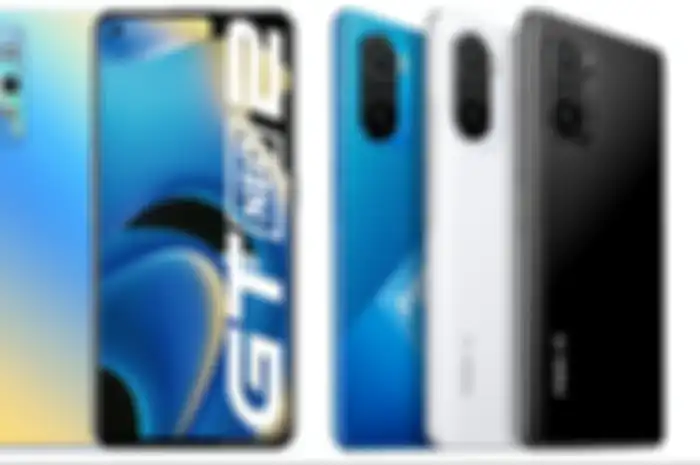 realme GT Neo2 (kiri) vs POCO F3 (kanan).