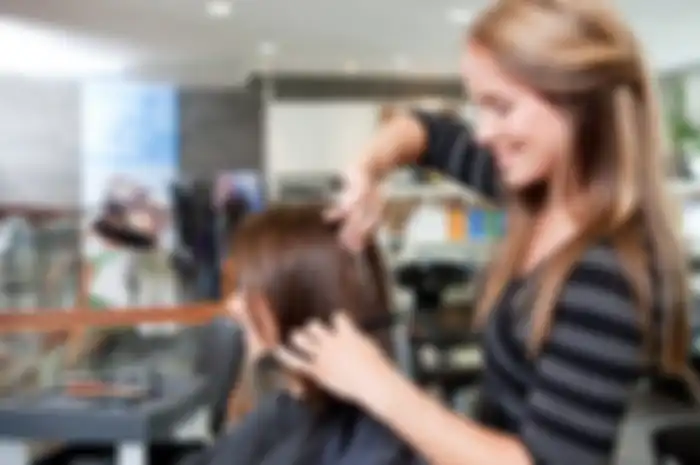 Lakukan Hal Ini Setelah Potong Rambut