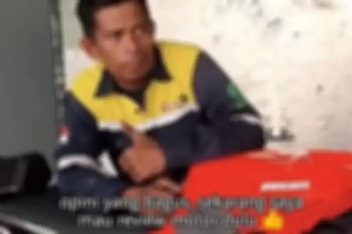 YouTuber yang ikut membuat foto dan video unboxing kargo motor Ducati jelang race WSBK di Sirkuit Mandalika adalah Soul Kuta Lombok.