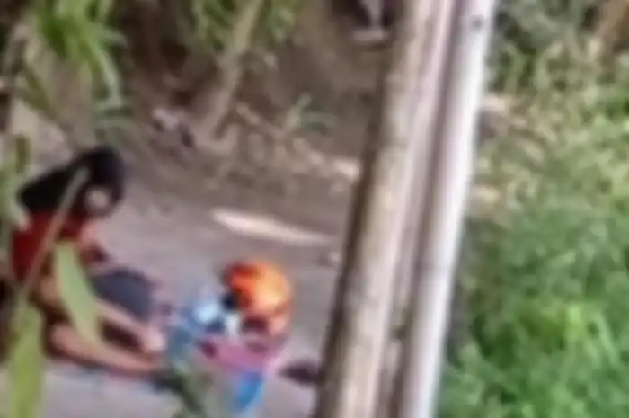 Viral video adegan tak pantas sepasang kekasih di Facebook Info Cegatan Wilayah Ponorogo (ICWP). 