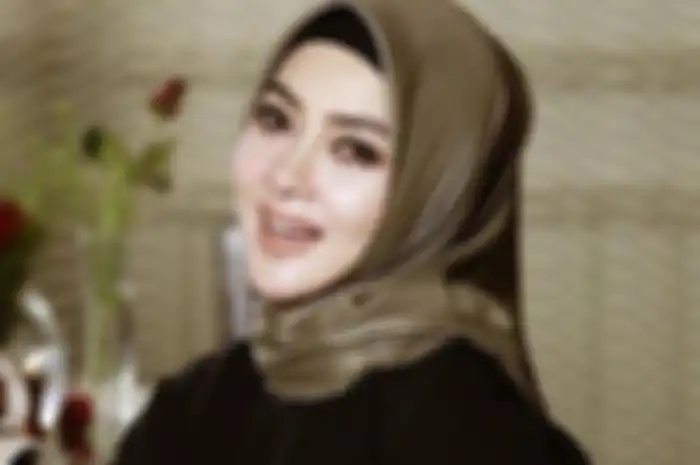 Syahrini 
