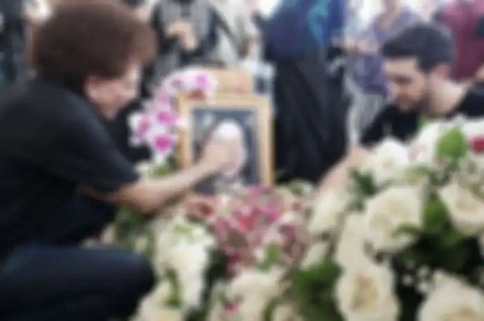 Anak ketiga Ahmad Albar, Faldy Albar meninggal pada 2018 lalu.