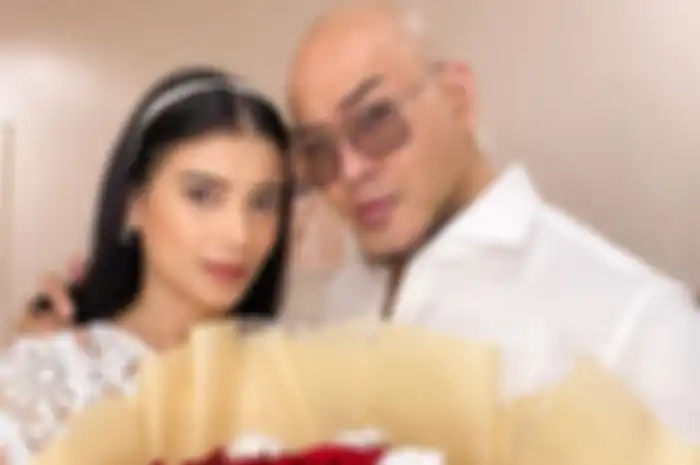 Sabrina Chairunnisa dan Deddy Corbuzier