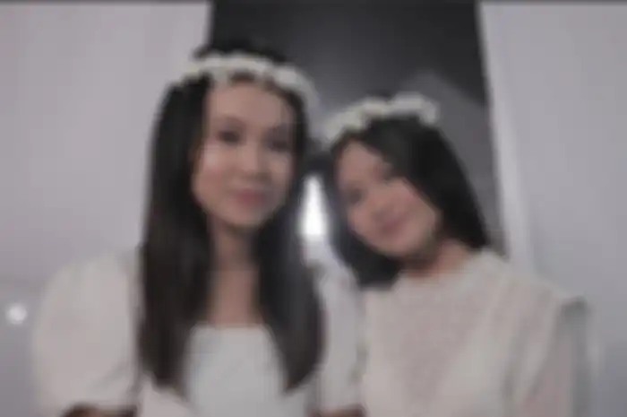 Adik Vanessa Angel, Mayang dan Chika membuat video musik untuk mengenang sang kakak