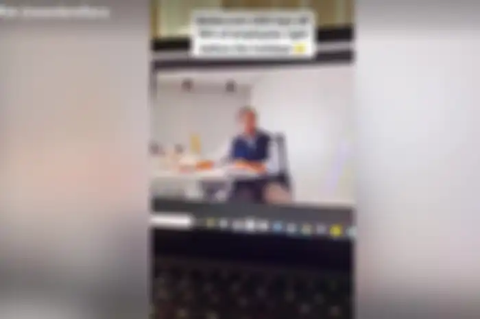 Tangkapan layar dari CEO perusahaan Better.com, Vishal Garg, saat memecat 900 karyawannya via panggilan video Zoom