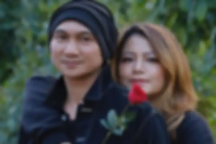 Penyanyi Anji dan Wina Natalia 
