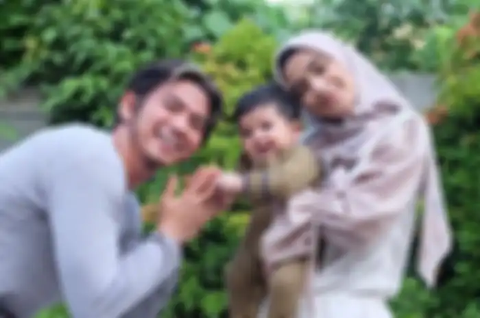 Rizki DA, Nadya Mustika Rahayu, dan Syaki.
