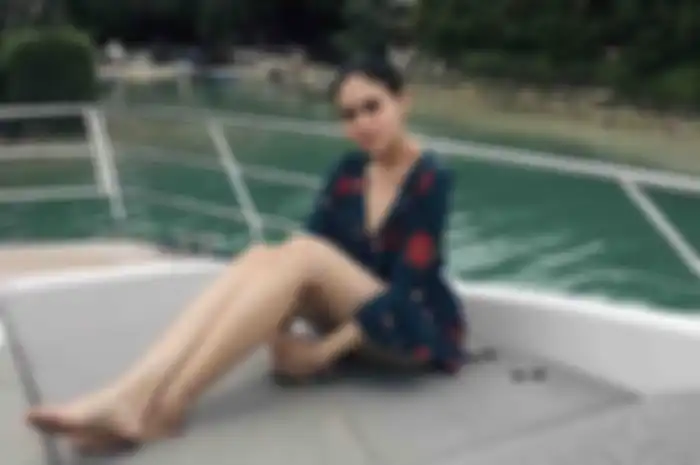Keluarga akan melarung abu peti jenazah Laura Anna di tengah laut kepulauan Seribu, Jumat (17/12/2021).