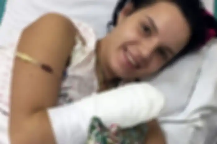 Margarita Gracheva, pada 2017 menjadi korban penculikan oleh suaminya sendiri, yang kemudian menyerangnya dengan kapak.  